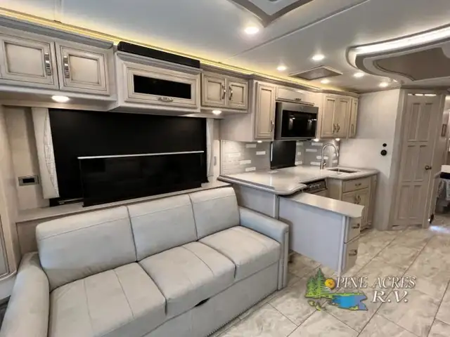 2023 Newmar Kountry Star 4037 Diesel Pusher 360 h.p. in RVs & Motorhomes in Moncton - Image 33