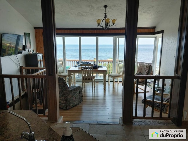 $175,000 - 1 1/2 Storey for sale in Cloridorme — photo 1