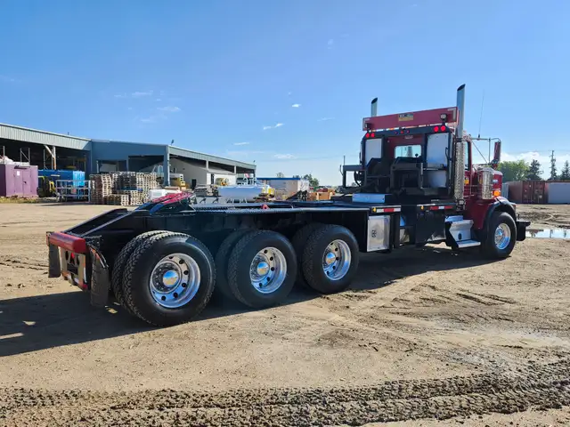 2006 Kenworth T800B 8x6 Winch Truck Tri Axle 40 Ton Winch in Heavy Equipment in Laval / North Shore - Image 10
