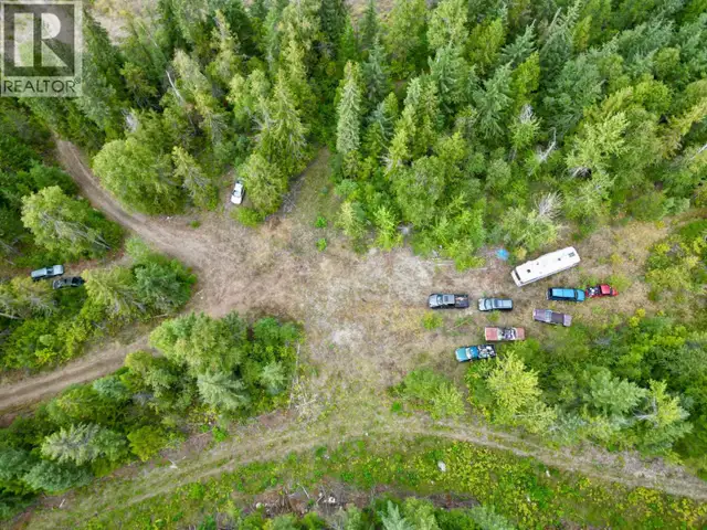 5105 3 Highway Salmo, British Columbia in Land for Sale in Nelson - Image 8