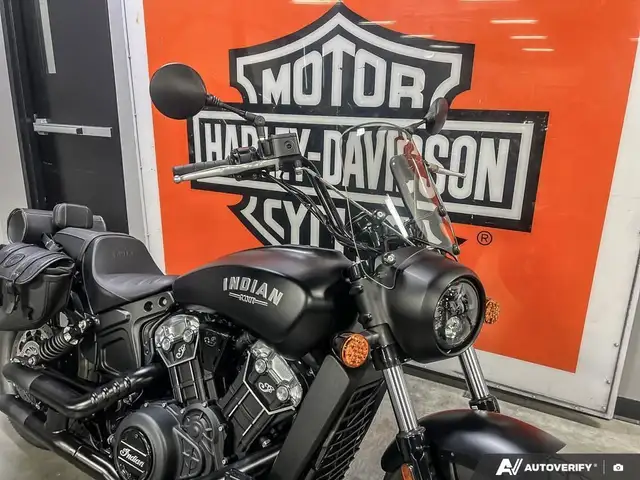 2022 Indian Motorcycle Scout(R) Bobber ABS Black Metallic in Street, Cruisers & Choppers in Calgary - Image 7