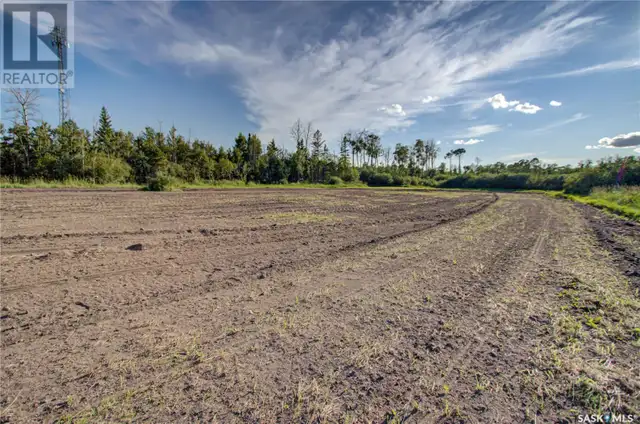 2.98 AC Titled Lot 5 Kipabiskau Lake Area Pleasantdale Rm No. 39 in Land for Sale in Saskatoon - Image 7