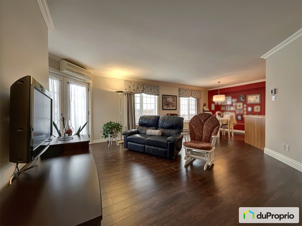 $335,000 - Condominium for sale in Riviere-Du-Loup — photo 1