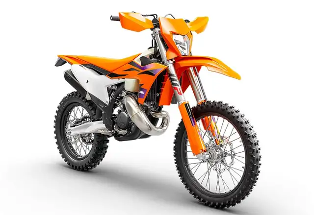 2024 KTM 150 XC-W in Street, Cruisers & Choppers in Vancouver - Image 2