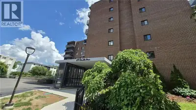 A fully furnished apartment is ready for you to move in and live comfortably without having to purch...