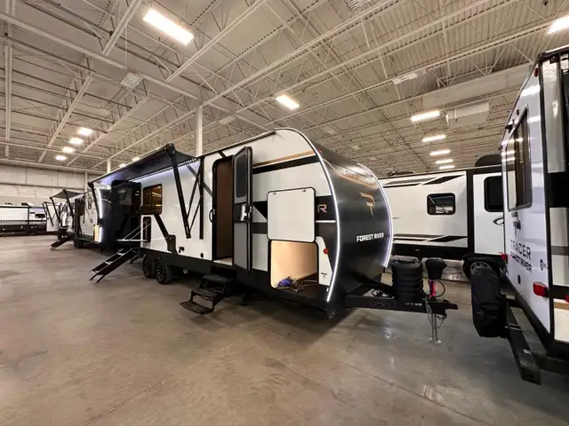 2026 Tracer 275BH in Travel Trailers & Campers in St. Albert - Image 2