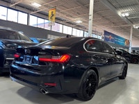 **SUMMER SPECIAL!** FEATURING : XDRIVE AWD, DIGITAL GAUGE CLUSTER NAVIGATION DISPLAY, SUNROOF, M LAP... (image 4)