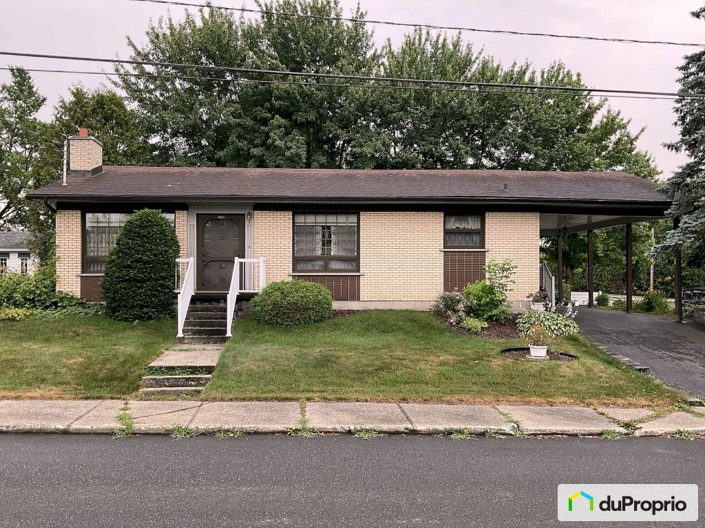 $425,000 - Bungalow for sale in Drummondville (Drummondville) — photo 1