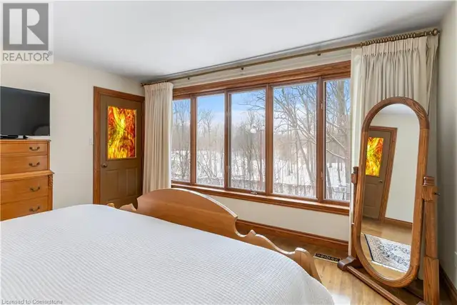 32 MAPLE HILL Drive Kitchener, Ontario in Houses for Sale in Kitchener / Waterloo - Image 26