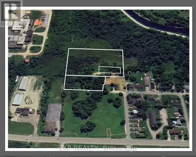 Outstanding opportunity to acquire a fully severed residential development parcel in the historic To...
