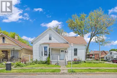 Modern, spacious home located steps away from the City's waterfront and spectacular Detroit skyline...