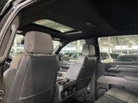 **SPRING SPECIAL!** FEATURING : V8 POWERED, 4WD, CREWCAB, BEDLINER, SIDE STEPS, SUNROOF, WIRELESS CH... (image 7)