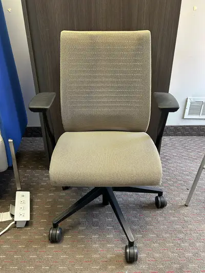 Steelcase Think V1  & V2 Chair | Excellent Condition | Call us!, View more