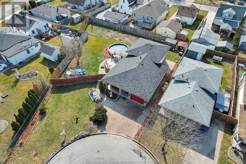 2563 Ellrose Ave. Windsor, Ontario Houses for Sale Windsor Region