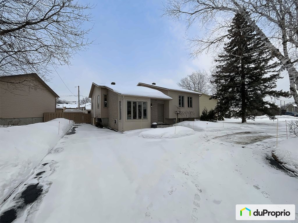 $564,000 - Bungalow for sale in Terrebonne (Lachenaie) — photo 1