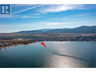 **Prime Lakefront Property - Turnkey & Fully Furnished** Welcome to your own slice of Okanagan parad...