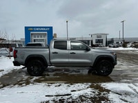 This Chevrolet Colorado boasts a Turbocharged Gas I4 2.7L/ engine powering this Automatic transmissi... (image 4)