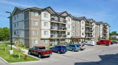 Broadstreet's Parkside Terrace offers 1, 2, and 3 bedroom pet friendly apartments for rent in the ch...