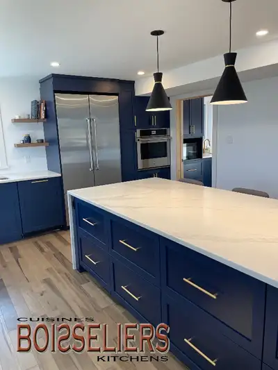 ARMOIRES DE CUISINE SUR MESURE ****Conception 3D et Fabrication****** -Cuisine complète avec design...