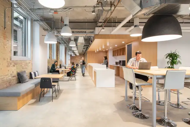 Beautifully designed office space rental for 5 persons in Spaces in Commercial & Office Space for Rent in Gatineau - Image 8