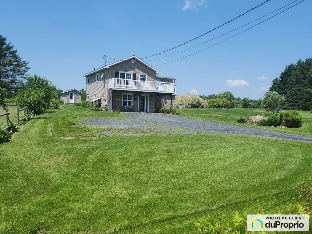 $400,000 - 2 Storey for sale in Weedon — photo 2