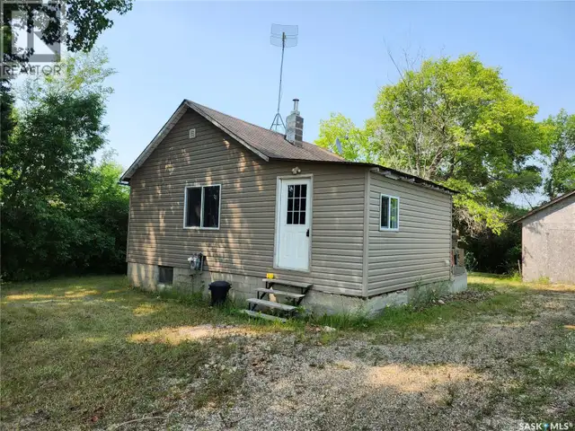 7 Park STREET Yarbo, Saskatchewan in Houses for Sale in Regina - Image 3