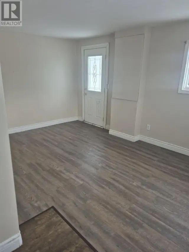 227 Turner AVE Sault Ste. Marie, Ontario in Long Term Rentals in Sault Ste. Marie - Image 3