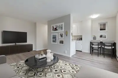 Affordable Apartments for Rent - Crescent Court - Apartment for