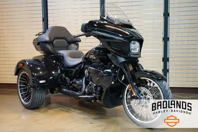 2026 Harley-Davidson Street Glide 3 LimitedKickstand Not Included.The new 2026 Street Glide 3 Limite...