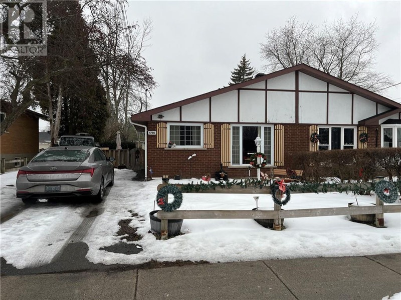 1780 BROOKDALE AVENUE Cornwall, Ontario Houses for Sale Cornwall