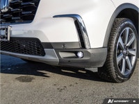 Touring AWD ... Engine: Regular Unleaded V-6 3.5 L/212 Other Equipment Rear Spoiler,Automatic Highbe... (image 9)