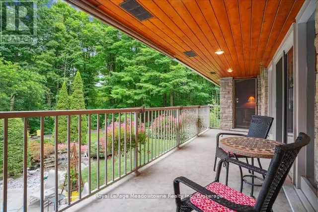 5590 STEELES AVENUE W Milton, Ontario in Houses for Sale in Oakville / Halton Region - Image 14