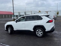 Odometer is 29696 kilometers below market average! Recent Arrival! 2023 Toyota RAV4 Bluetooth Hands... (image 5)