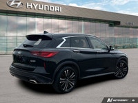 The advertised vehicle price is based on a promotional finance offer. Customers who purchase the veh... (image 4)