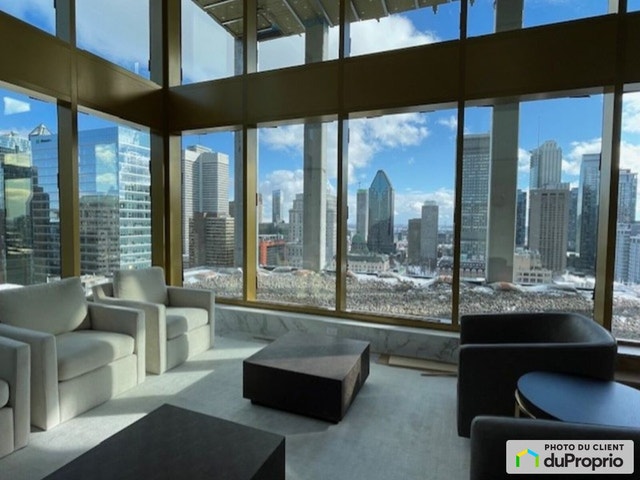 $530,000 - Condominium in Ville-Marie (downtown, old Mtl) — photo 2