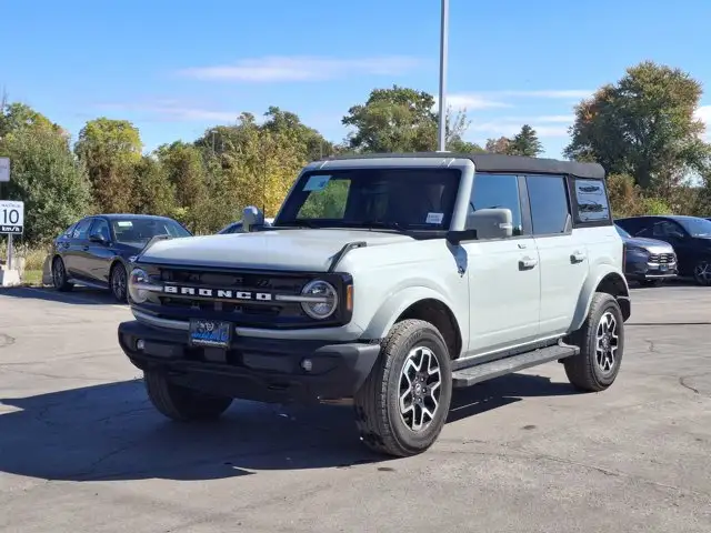 2022 Ford Bronco Outer Banks | 4x4 | V6 | 4-Dr | High Pkg | 360