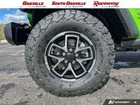 4X4, FRONT HEATED CLOTH LOW-BACK BUCKET SEATS, BLACK FREEDOM 3-PIECE HARDTOP, TECHNOLOGY GROUP, CONV... (image 5)