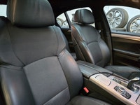 Experience German luxury and performance with this 2011 BMW 550i xDrive — a luxury AWD sport sedan t... (image 7)