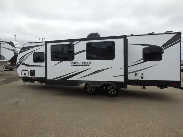 2022 Heartland North Trail 26BHS in RVs & Motorhomes in St. Albert - Image 9