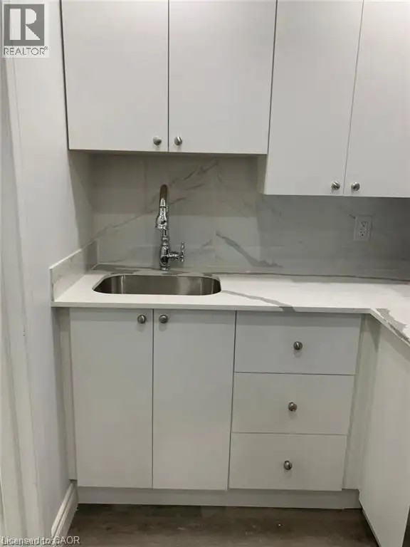 1005 FARMSTEAD Drive Unit# Basement Milton, Ontario in Long Term Rentals in Oakville / Halton Region - Image 7