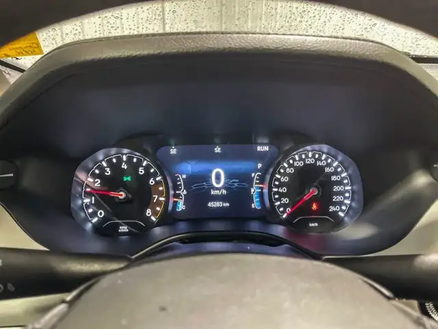 2024 Jeep Compass Limited | Heated Leather Seats in Cars & Trucks in Saskatoon - Image 17
