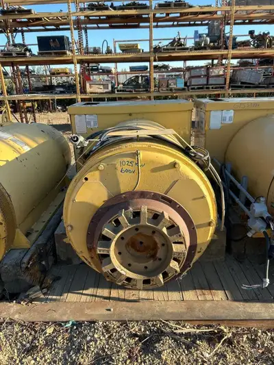Visit www.globalpower.ca for larger photos and more details! kW: 1025 Volts: 600 RPMs: 1200 1025 KW...