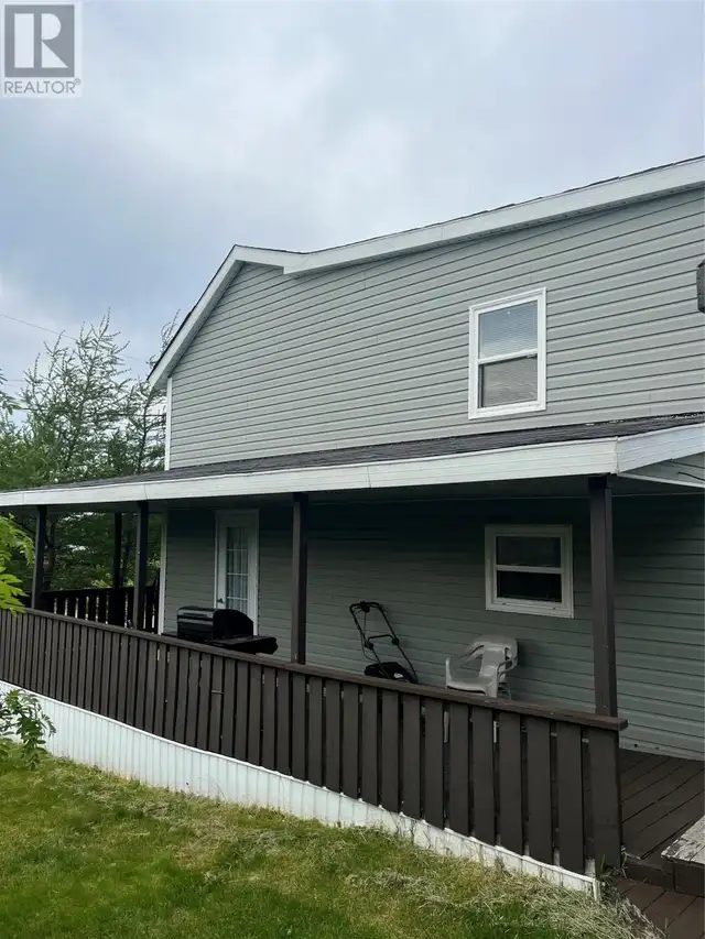 124 Main (Port Union South) Street Trinity Bay North, Newfoundla in Houses for Sale in St. John's - Image 4