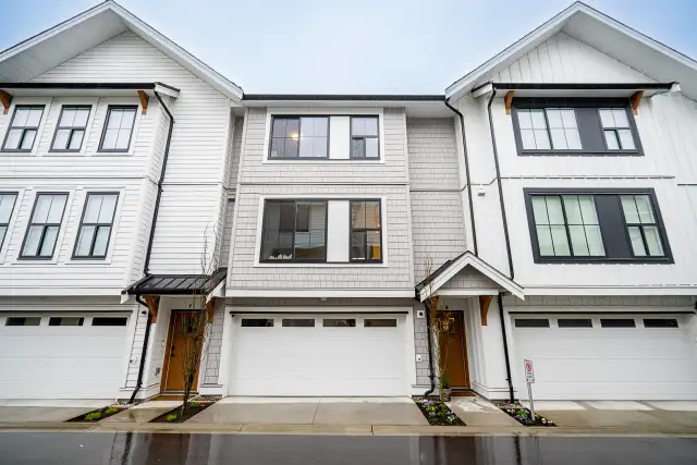 STUNNING 3-bed Townhouse in Willoughby - OPEN HOUSE THIS WEEKEND