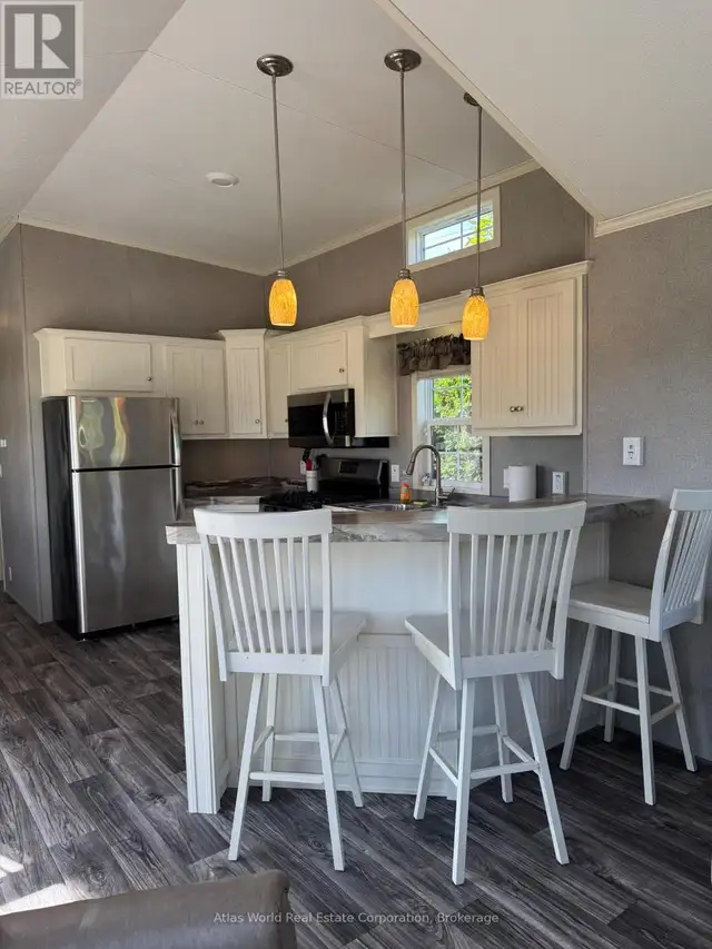 12 - 9 TAMARAC ROAD Northern Bruce Peninsula, Ontario in Long Term Rentals in Owen Sound - Image 8