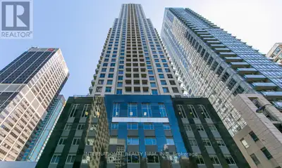 2802 - 35 BALMUTO STREET Toronto (Bay Street Corridor), Ontario