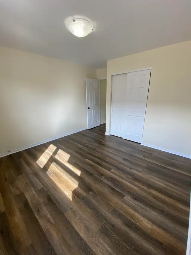 Upgraded 1BR 3 Mandaville Unit 15 - Oct 1st - Heat/Water/PK Incl
