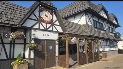 Edmontons Iconic Restaurant. For Sale: Land, Building, all chattels and equipment for continued Rest...