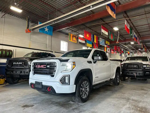 2019 GMC Sierra 1500 AT4 PKG 5.3lV8 LEATHER | HEATED SEATS | 6.5 in Cars & Trucks in City of Toronto - Image 2