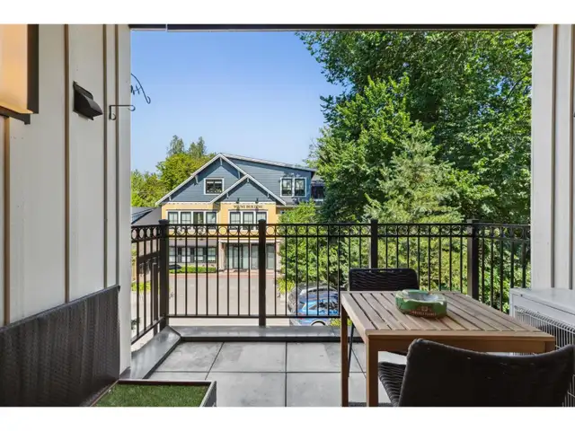 206 23189 FRANCIS AVENUE Langley, British Columbia in Condos for Sale in Delta/Surrey/Langley - Image 29
